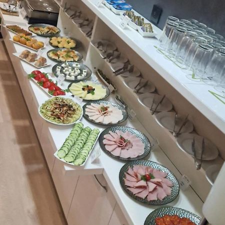 Garni Hotel Zen Free Parking นิส ภายนอก รูปภาพ